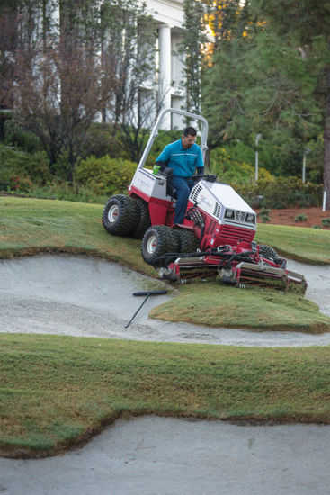 Bild på Ventrac MR740